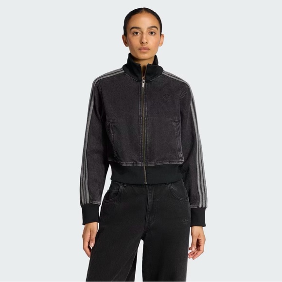 adidas Black Relaxed Jeans with Grey Three-Stripes - Picture 2 of 6